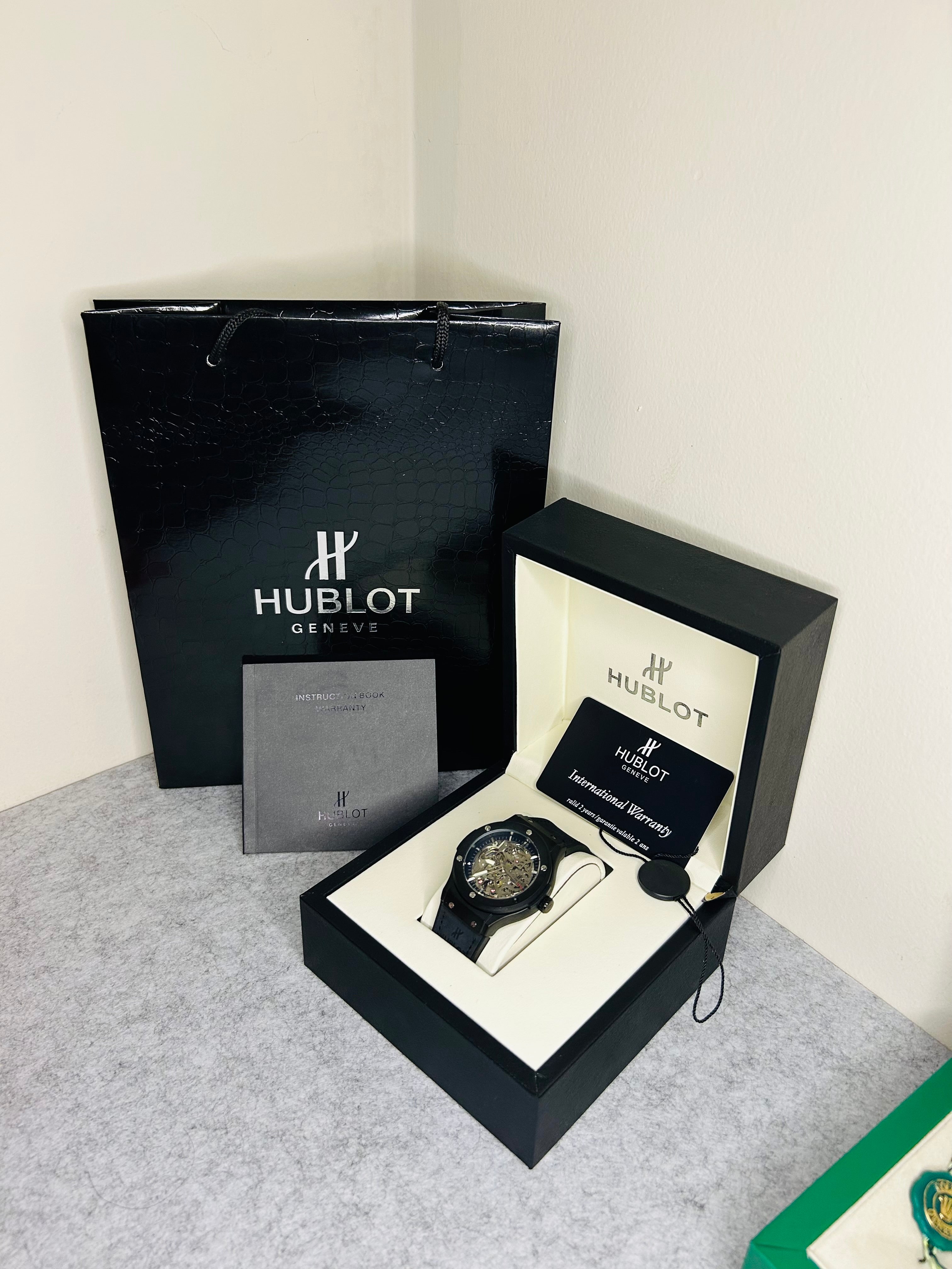 HBLT Classic Men’s Automatic Watch – Model 281H With Luxury Hublot Box