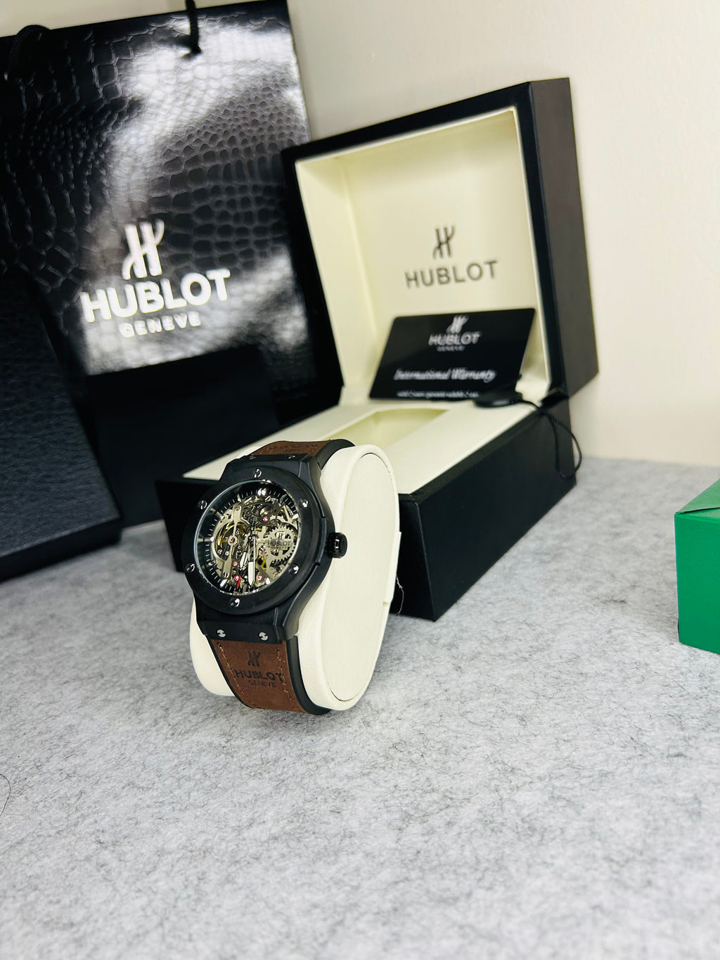 HBLT Classic Men’s Automatic Watch – Model 281H With Luxury Hublot Box