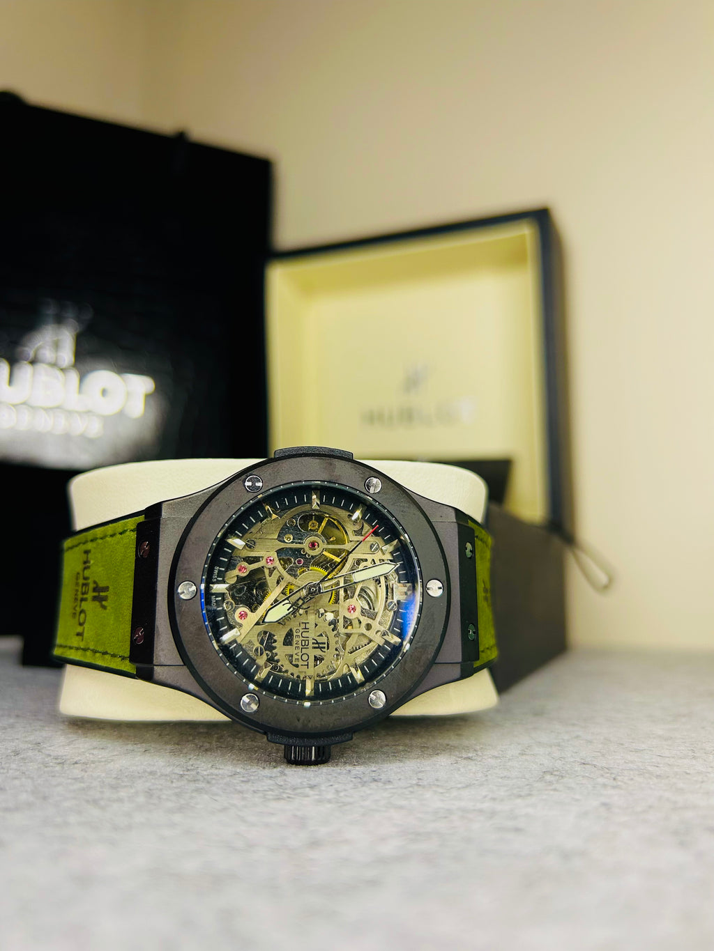 HBLT Classic Men’s Automatic Watch – Model 281H With Luxury Hublot Box