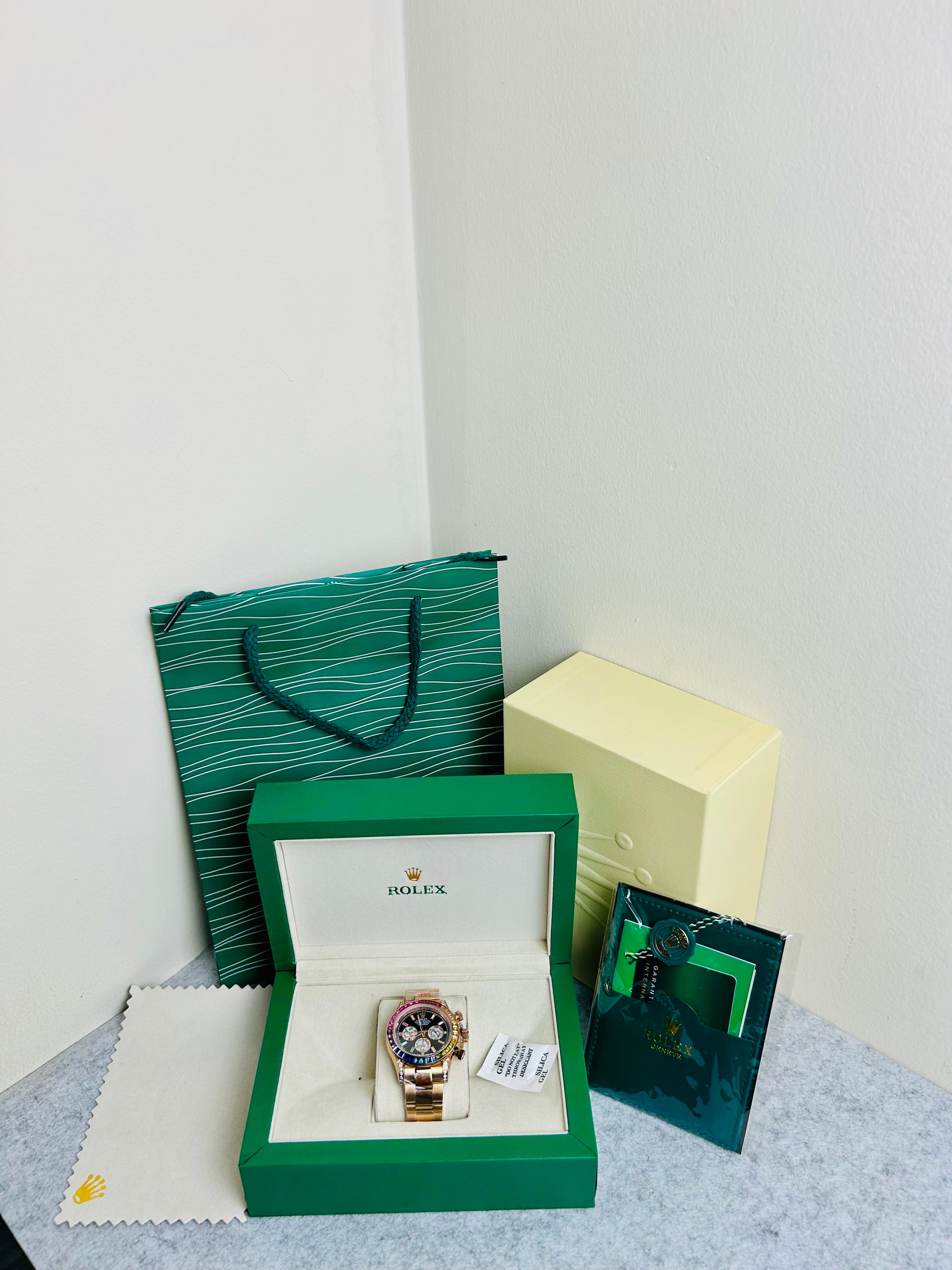 Europe Geriat Full Gold Luxury Automatic Watch